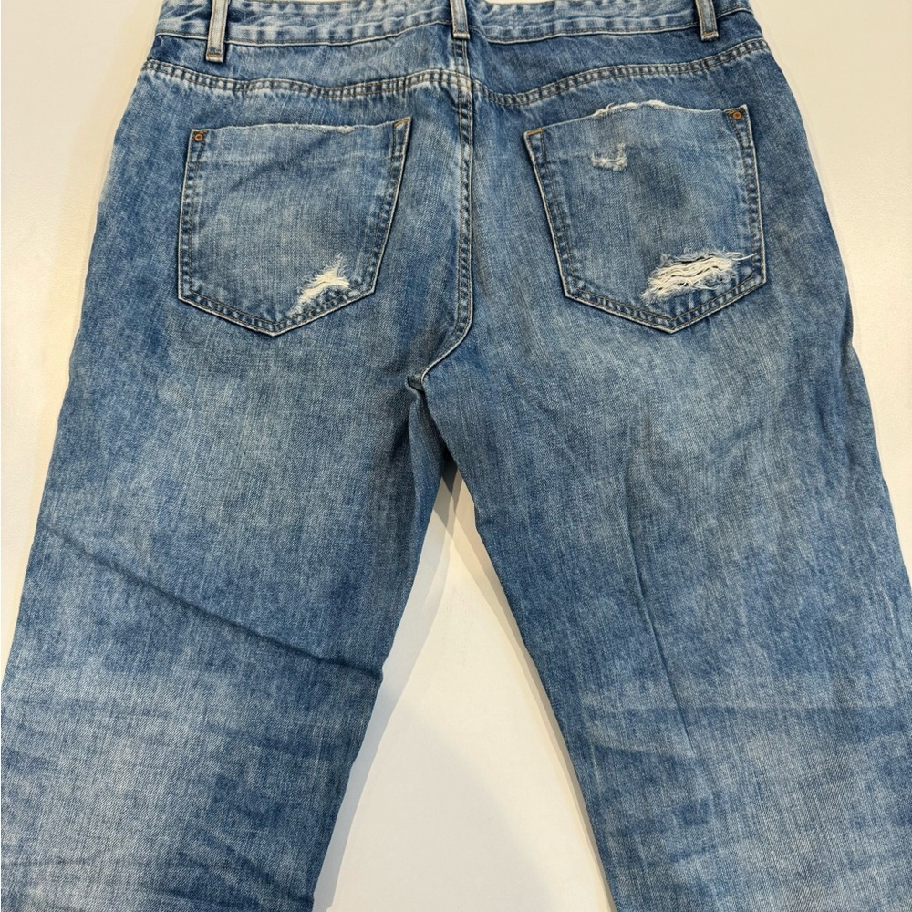2/$20 Women’s Zara Trafaluc premium wash straight leg distressed Blue jeans - Picture 6 of 7